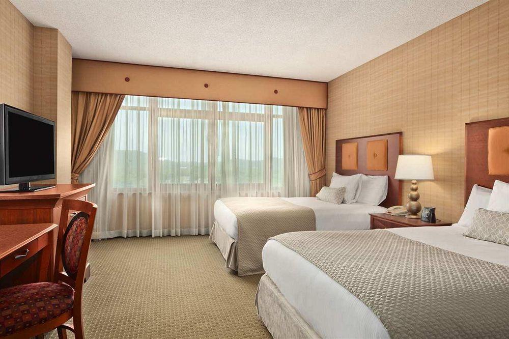 Embassy Suites Hot Springs Hotel Spa Pet Policy