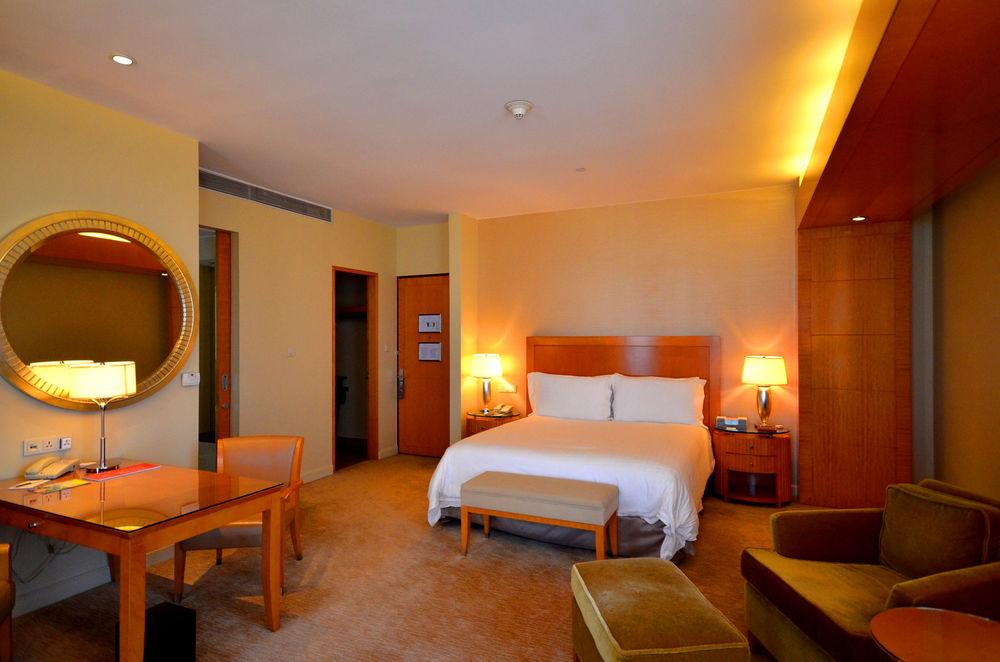 10+ Four Seasons Hotel Mumbai Rooms Images
