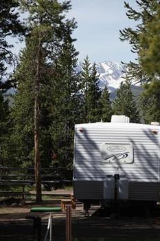 Headwaters Lodge And Cabins At Flagg Ranch Pet Policy