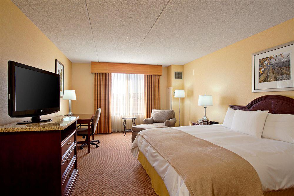Pet Friendly Hotels In Santa Maria Ca Bringfido