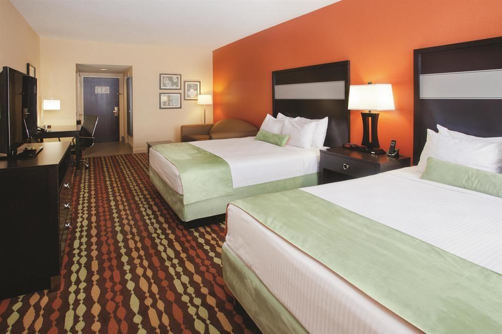 La Quinta Inn Suites Florence Pet Policy