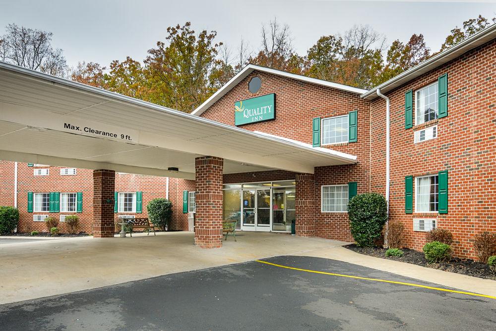 Comfort Inn Burkeville Pet Policy