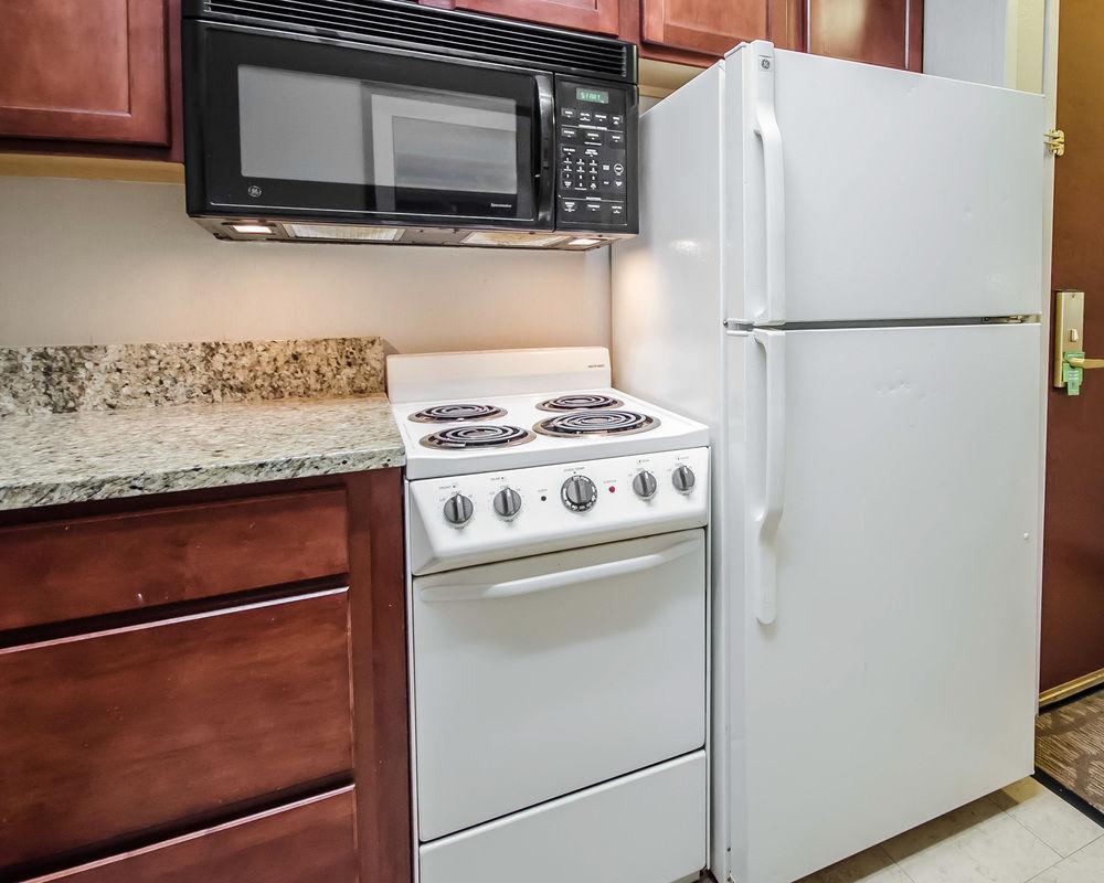 Comfort Inn East Evansville Pet Policy