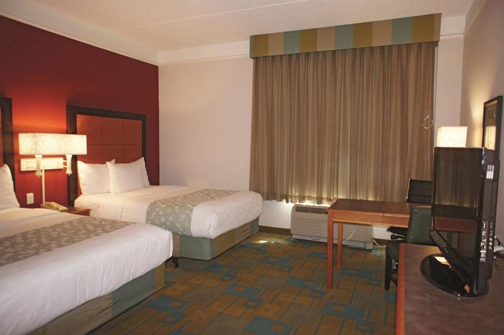 La Quinta Inn Suites Ocala Pet Policy
