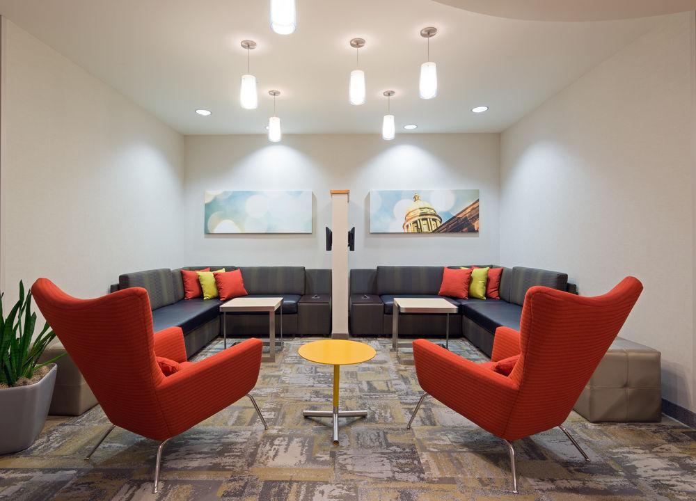 Springhill Suites Louisville Downtown Pet Policy