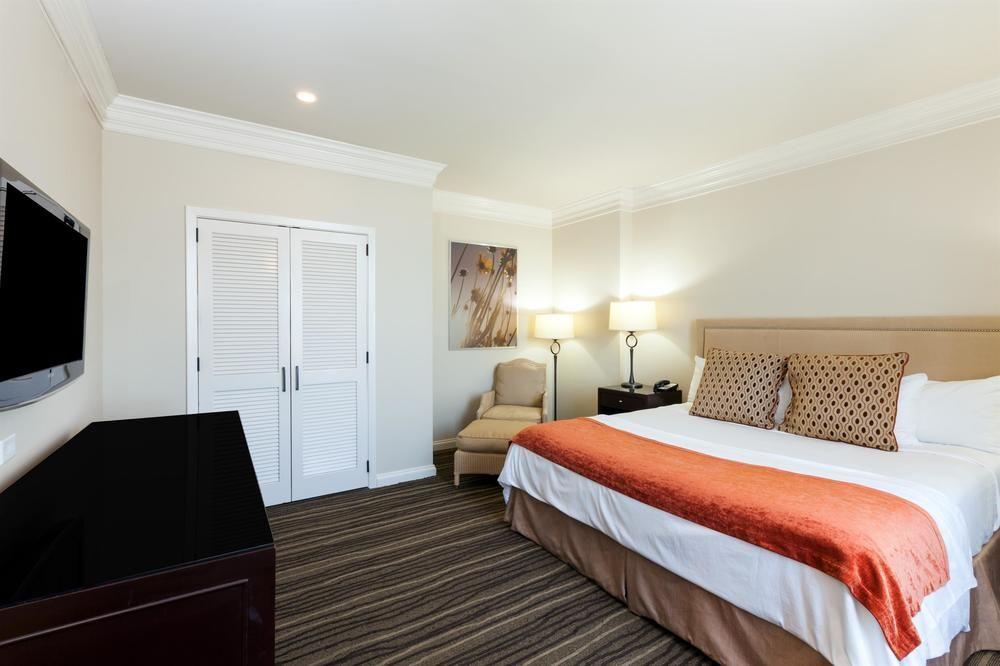 Hotel Galvez & Spa A Wyndham Grand Hotel Pet Policy