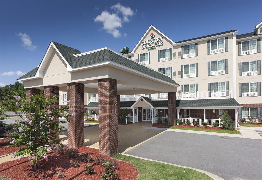 Country Inn Suites Rocky Mount Pet Policy