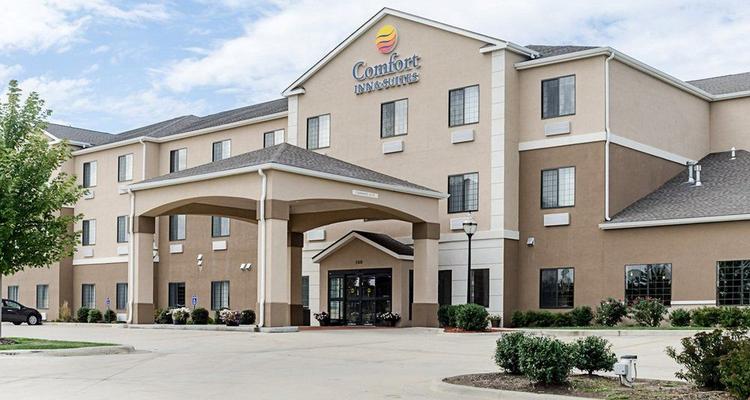 Comfort Inn Suites Lawrence Pet Policy