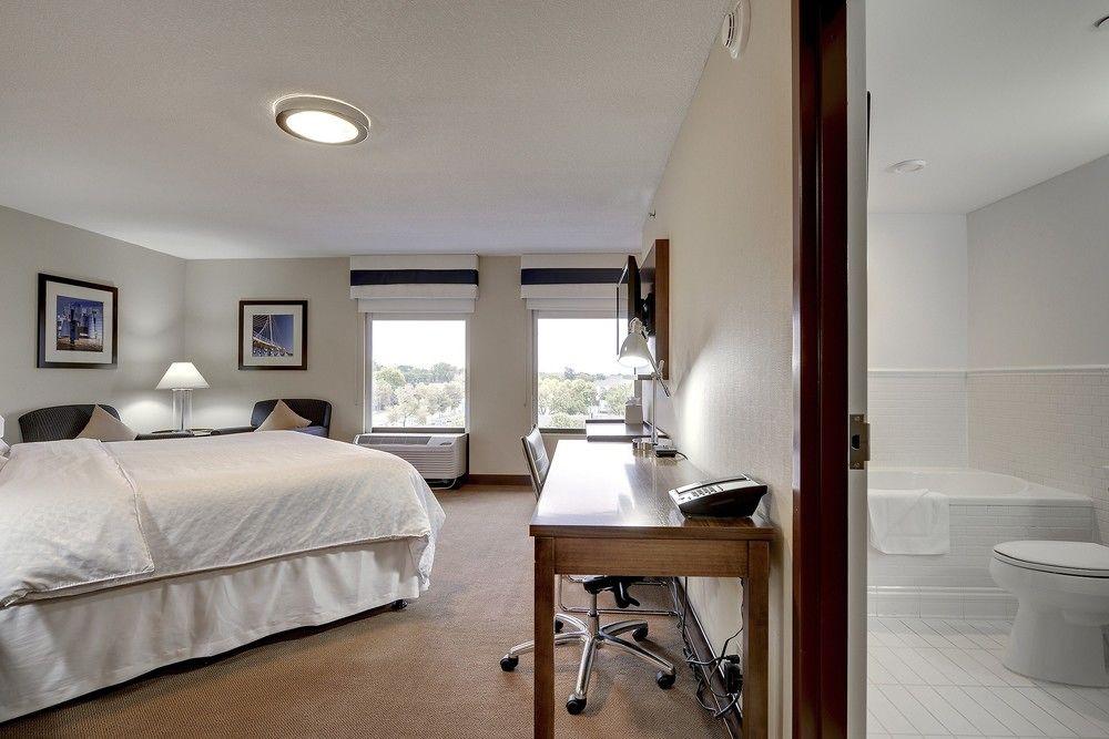 Four Points By Sheraton Minneapolis Airport Pet Policy - 