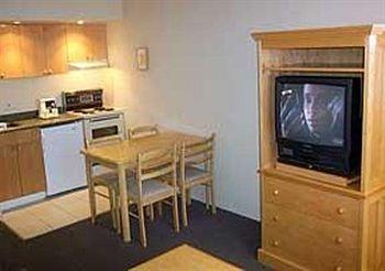 Comfort Inn And Suites North Vancouver Pet Policy