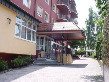 Pet Friendly Hotels In Sindelfingen De Bringfido