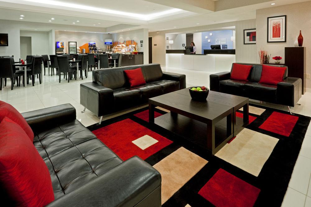 Holiday Inn Express Fishkill Mid Hudson Valley Pet Policy