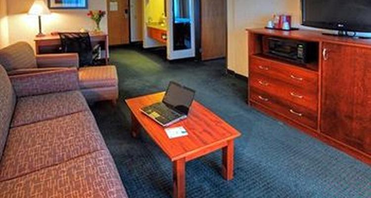 Quality Inn Suites Steamboat Springs Pet Policy