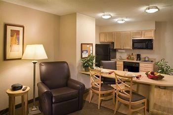 Candlewood Suites Paducah Pet Policy