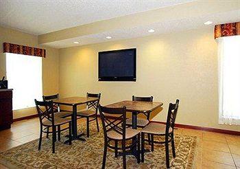 Econo Lodge Inn Suites Pet Policy