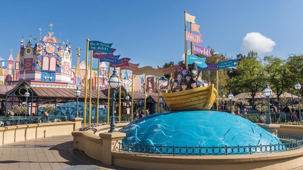 Are Dogs Allowed At Disneyland Hotel