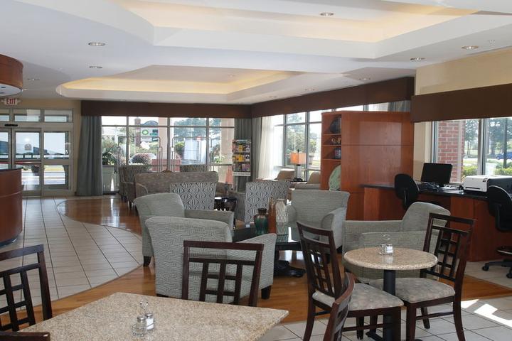 Holiday inn express leland wilmington area united states
