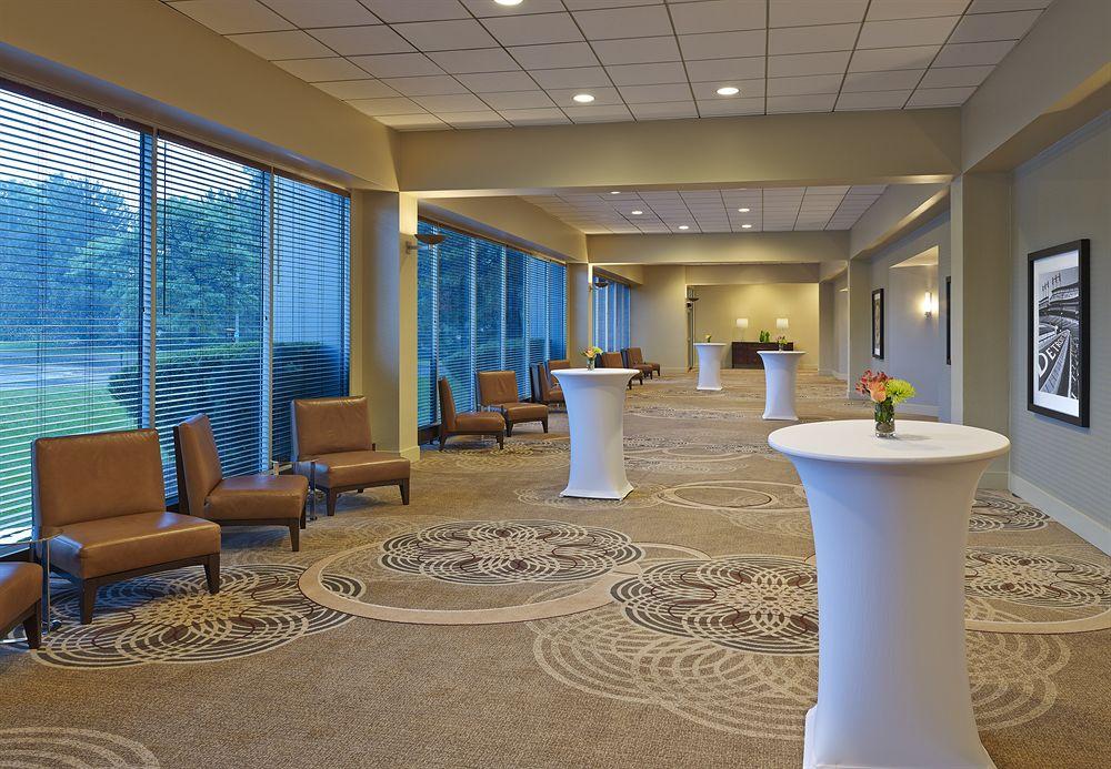 Sheraton Detroit Novi Hotel Pet Policy