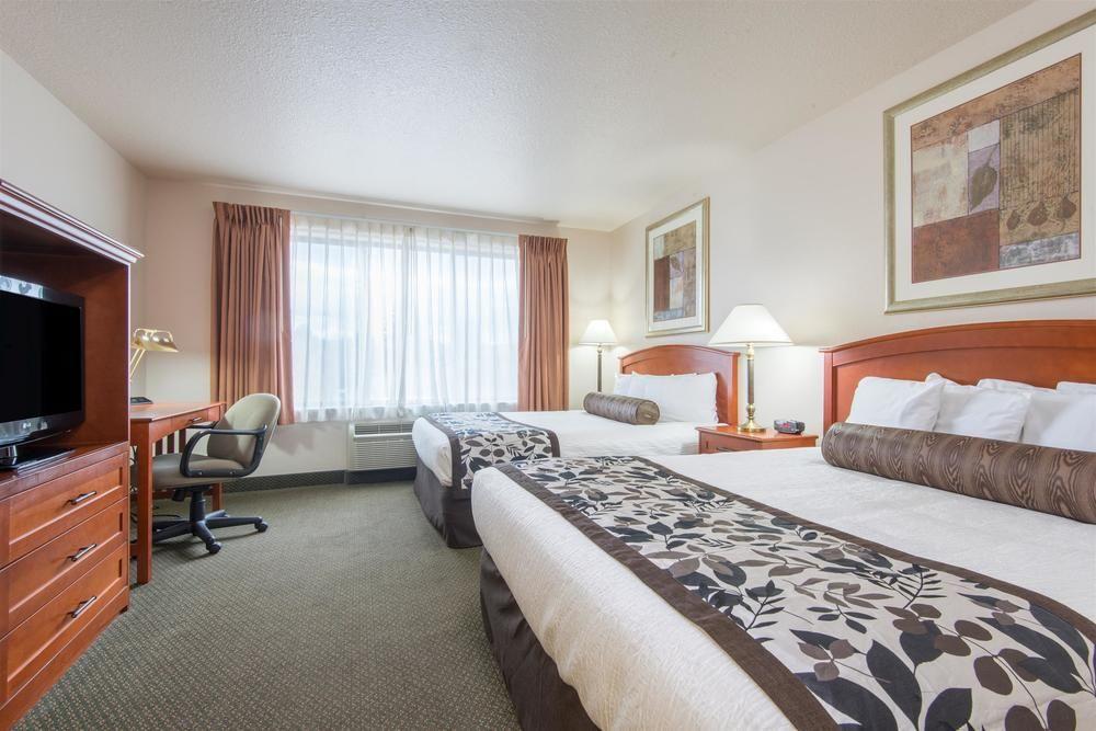 Days Inn Suites Bozeman Pet Policy