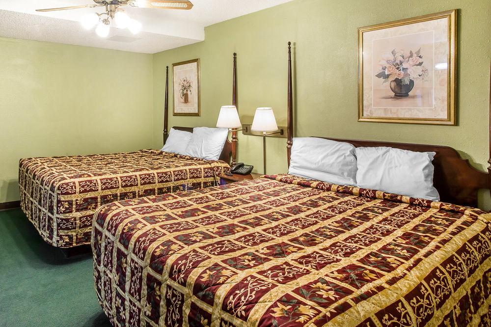 Rodeway Inn Suites Smyrna Pet Policy