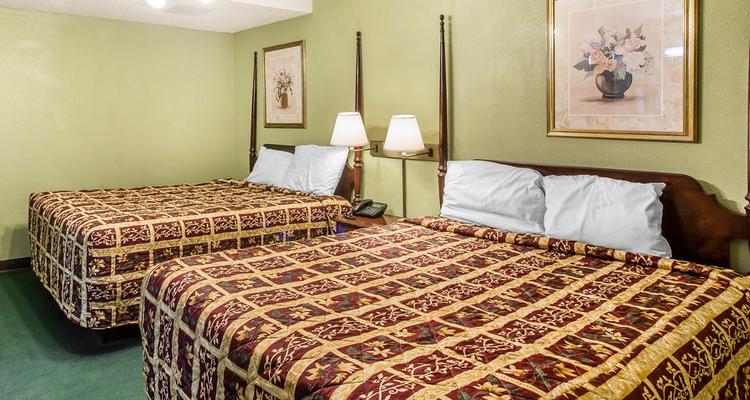 Rodeway Inn Suites Smyrna Pet Policy