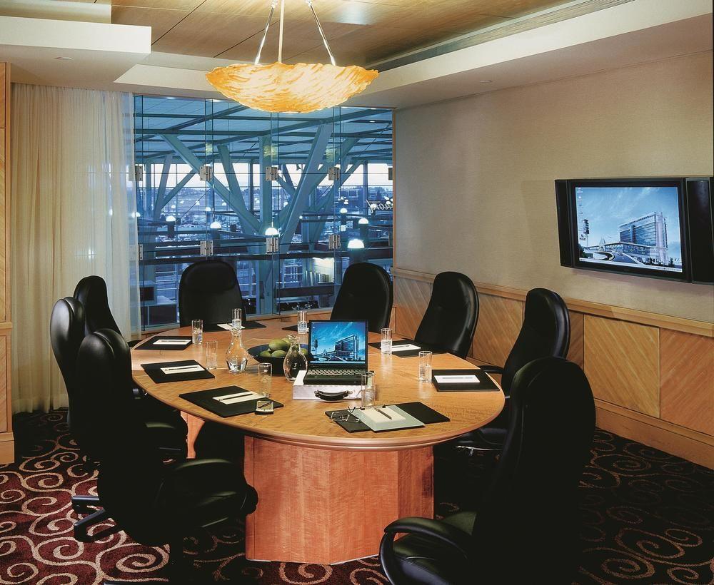 Fairmont Vancouver Airport Pet Policy