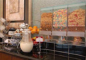 Comfort Suites Pelham Pet Policy