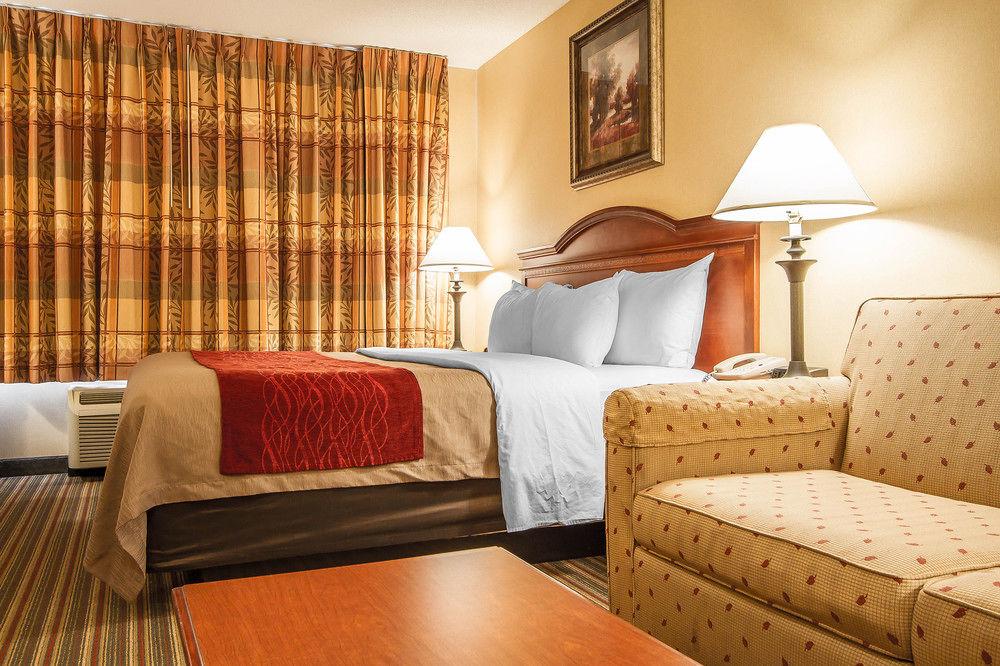 Comfort Inn Suites Wilton Pet Policy