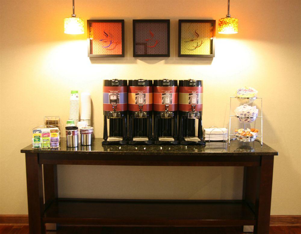 Hampton Inn Clemson University Area Pet Policy