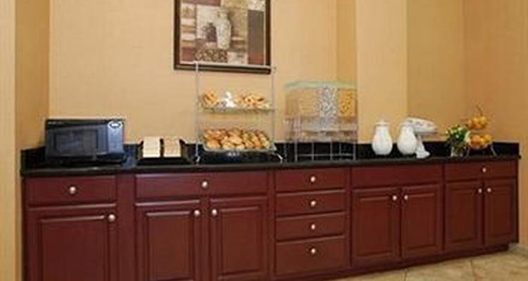 Comfort Suites Yukon Pet Policy