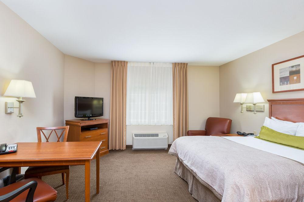 Pet Friendly Candlewood Suites Apex Raleigh