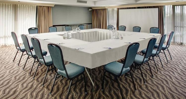 Hilton Garden Inn Monterey Pet Policy