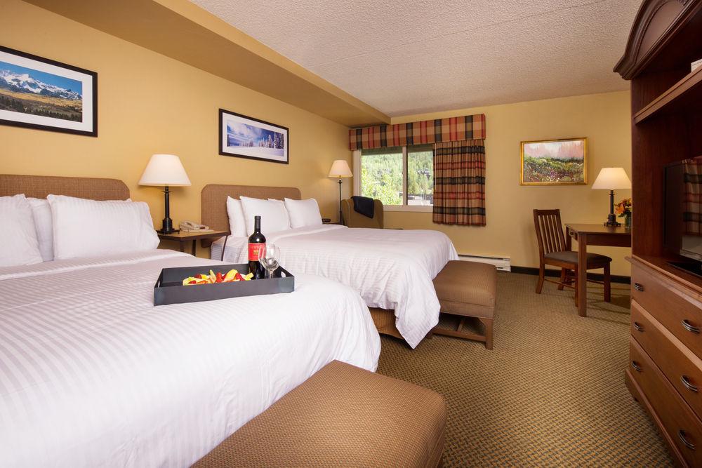 Evergreen Lodge At Vail Pet Policy