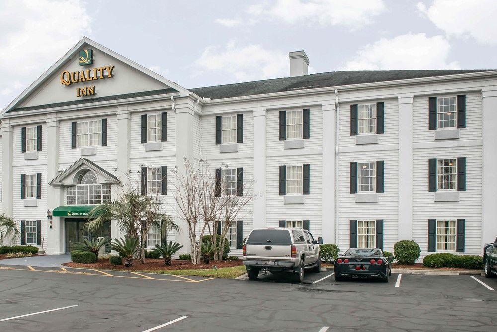 Quality Inn Lake City Pet Policy