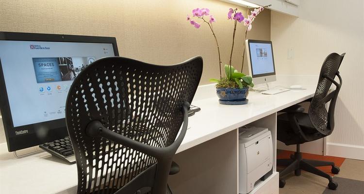 Hilton Garden Inn Orlando Airport Pet Policy