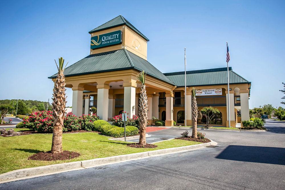 Quality Inn Suites Civic Center Pet Policy