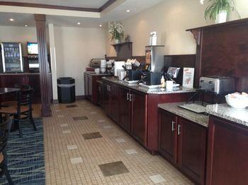 Quality Inn Clarion Pet Policy