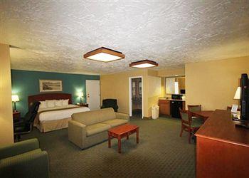 Quality Inn North Oceanfront Pet Policy