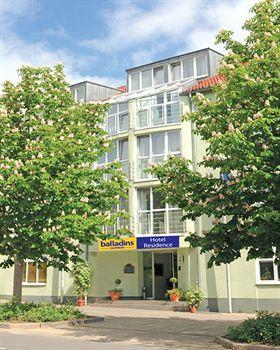 Pet Friendly Hotels In Sindelfingen De Bringfido