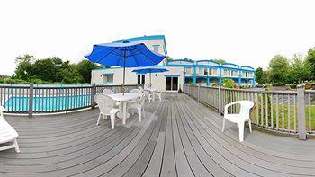 Econo Lodge Inn Suites Old Saybrook Pet Policy - 