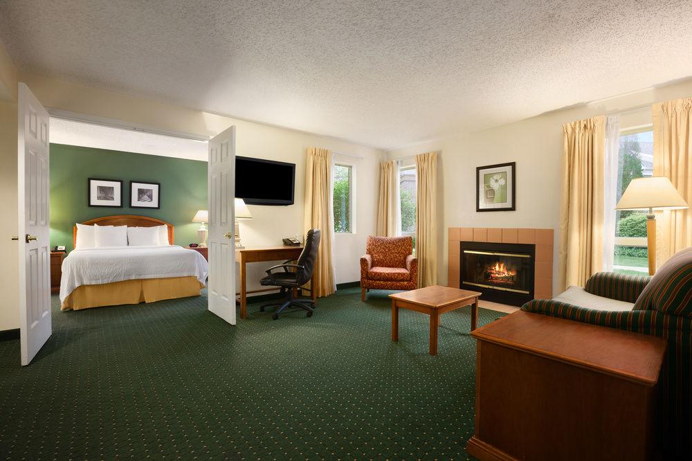 Hawthorn Suites By Wyndham Philadelphia Airport Pet Policy