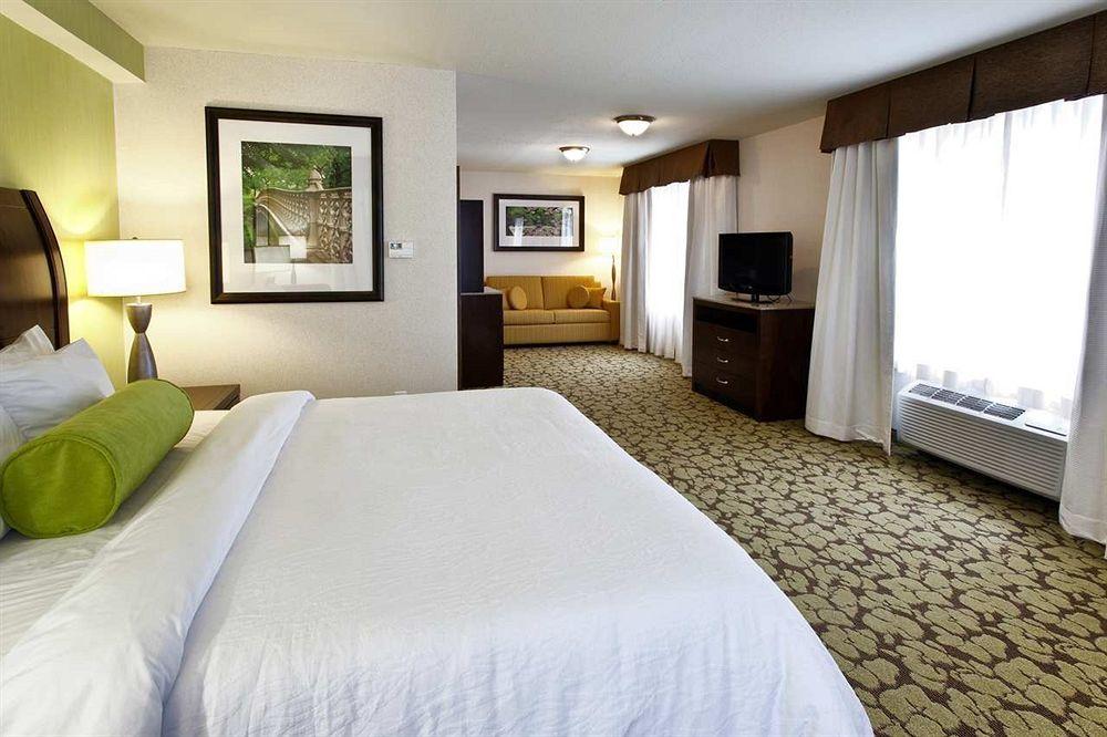 staten island hotels pet friendly