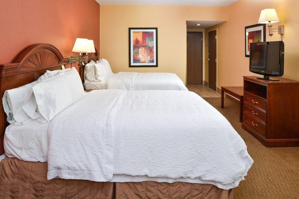 Hampton Inn And Suites Springboro Oh Pet Policy