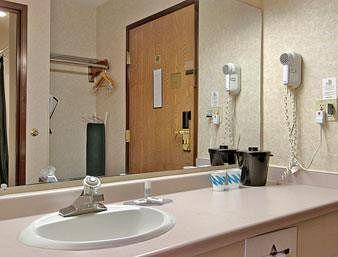 Pet Friendly Hotels In Madison Wi Bringfido