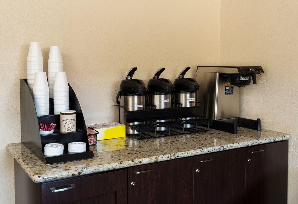 Red Roof Inn Chicago O'Hare Airport Arlington Heights Pet Policy