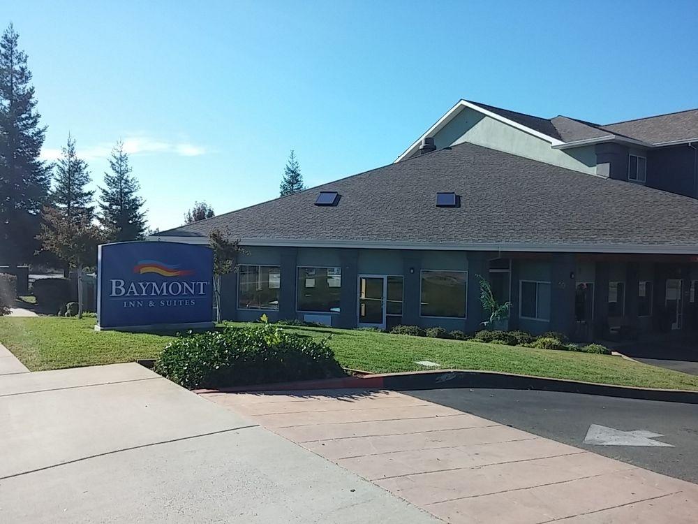 Baymont Inn Suites Redding Pet Policy