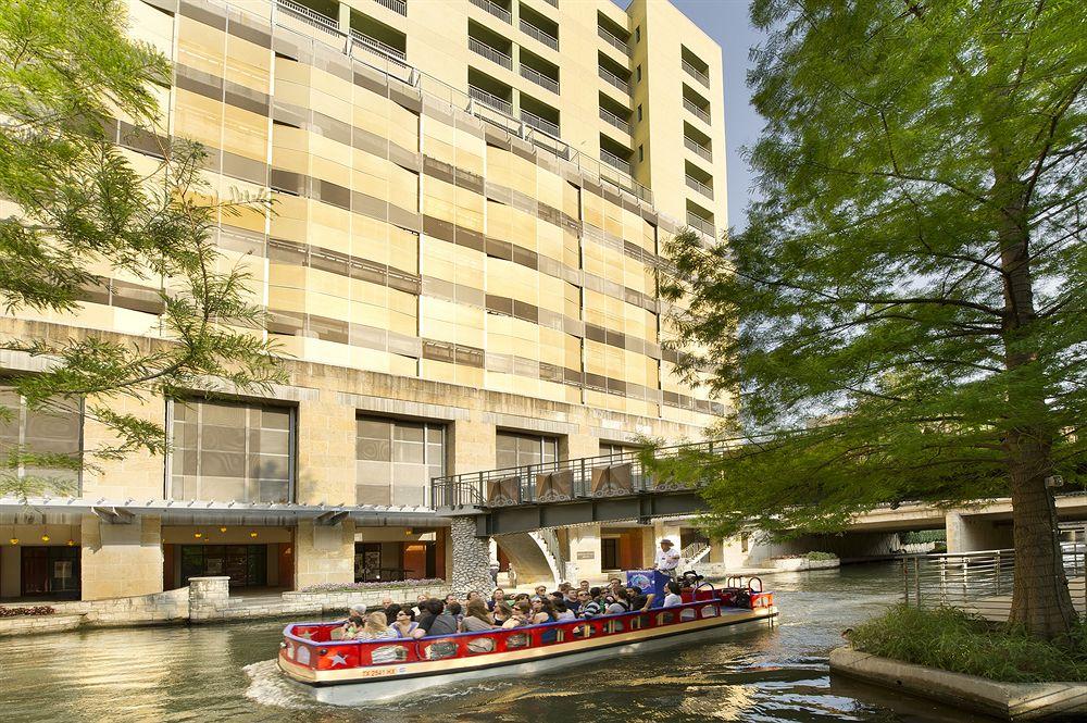 Drury Plaza San Antonio Riverwalk Is Pet Friendly