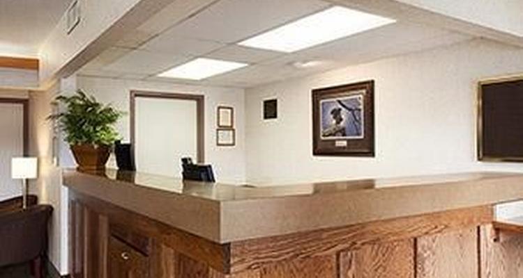 Days Inn Farmville Pet Policy