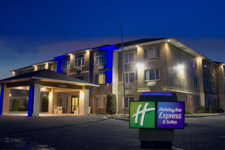 Pet Friendly Holiday Inn Express & Suites American Fork North Provo