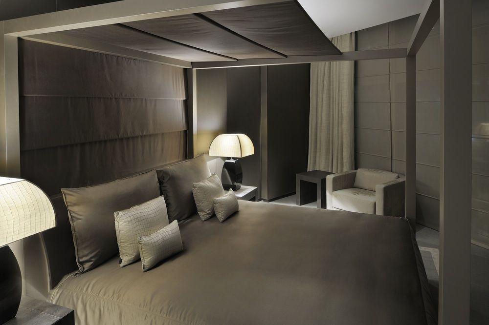 Armani Hotel Pet Policy